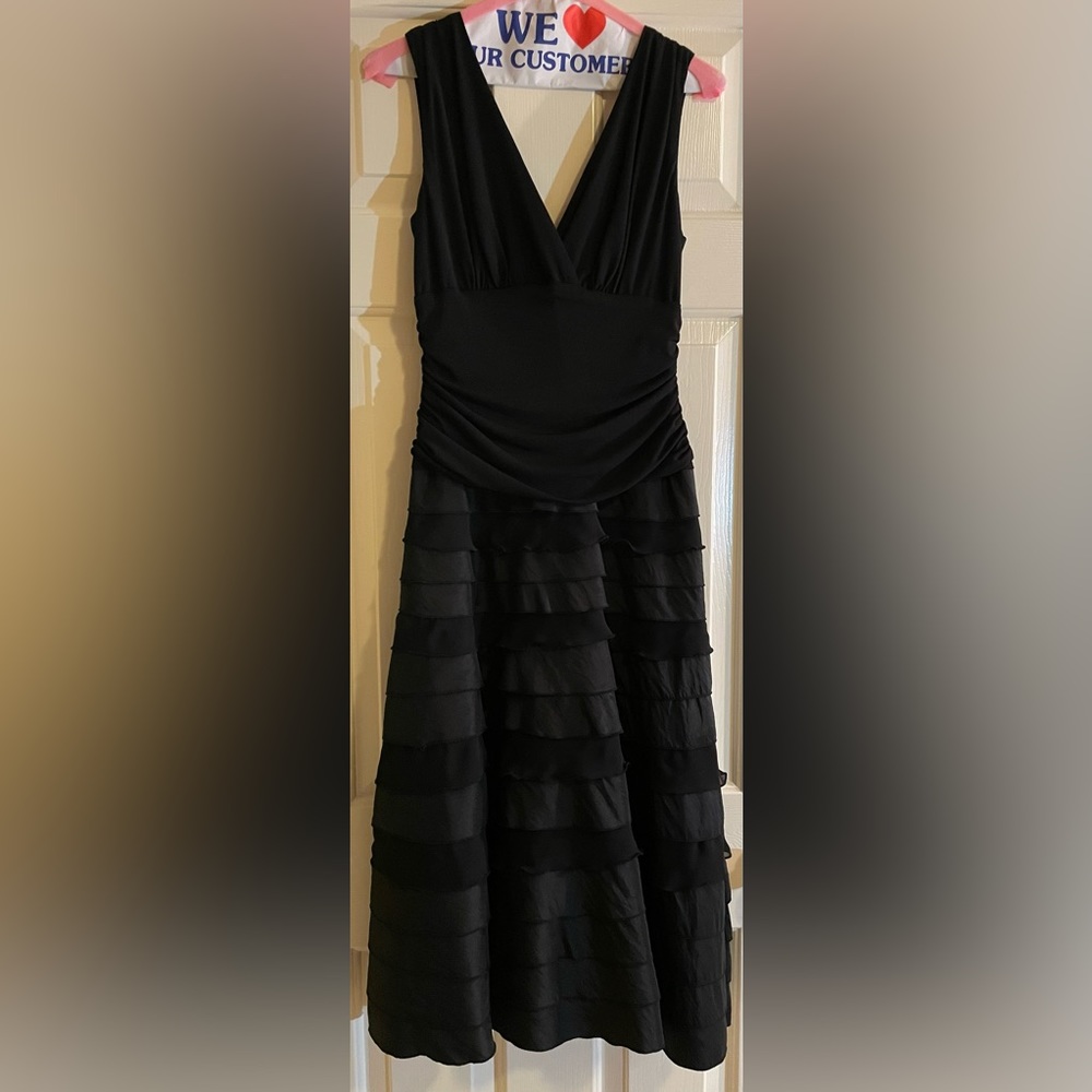 S.L. Fashion Evening Black Dress Size 8